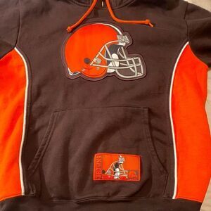 CLEVELAND BROWNS, hoodie, ladies small or boys large, great condition